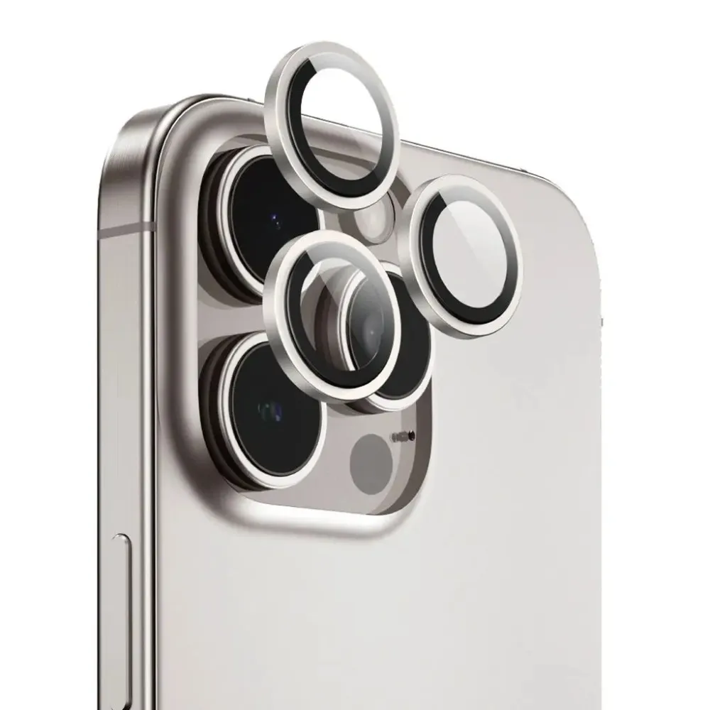 bae6b7ec-2db8-41a5-81a0-59421c655ec5_GNULLNSS16PMSL.webp Green Lion Classic Camera Lens For Iphone 16 Pro/Pro Max - White Titanium - Image 1